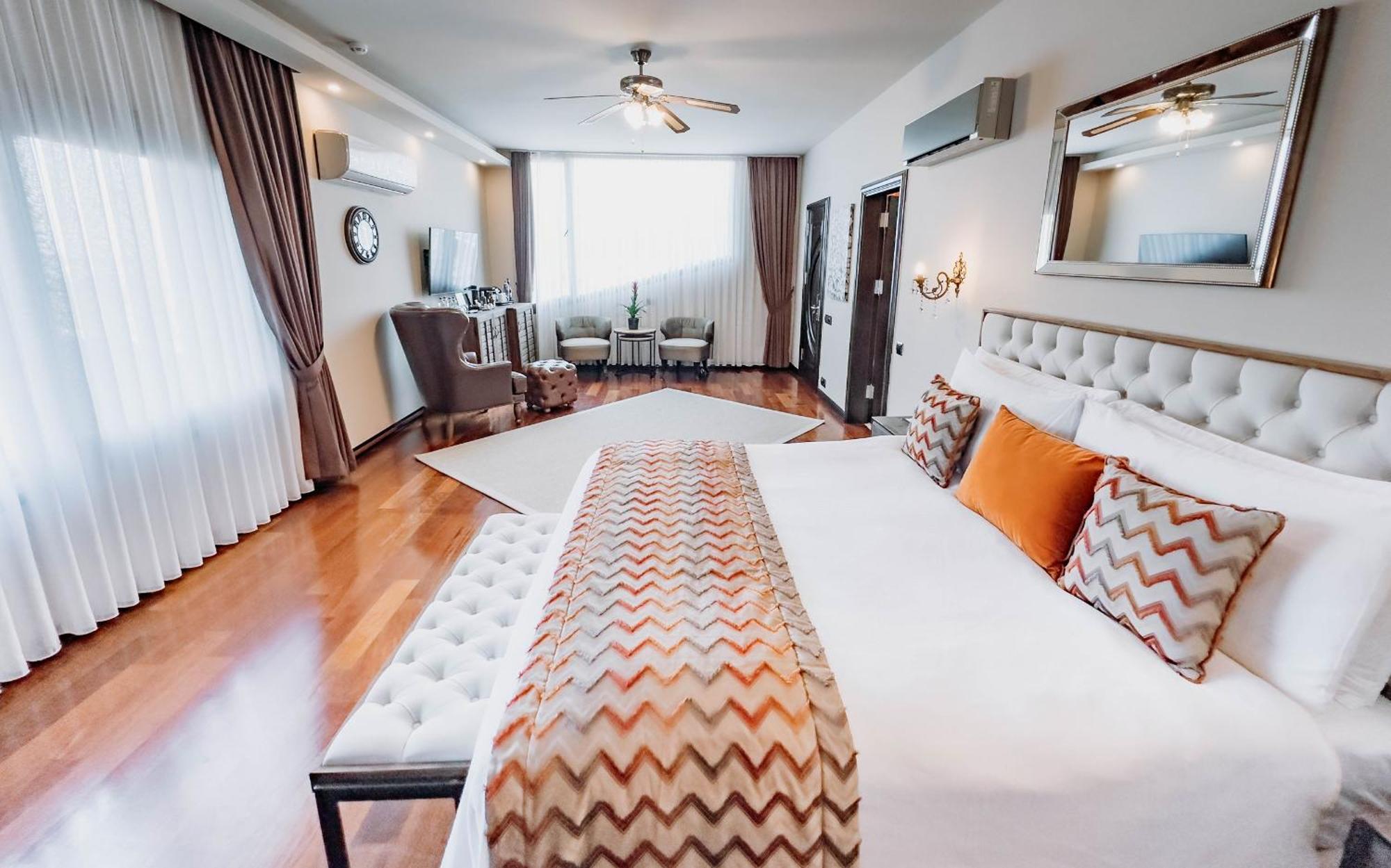 Doors Urla Hotel & Bungalows Izmir Bagian luar foto
