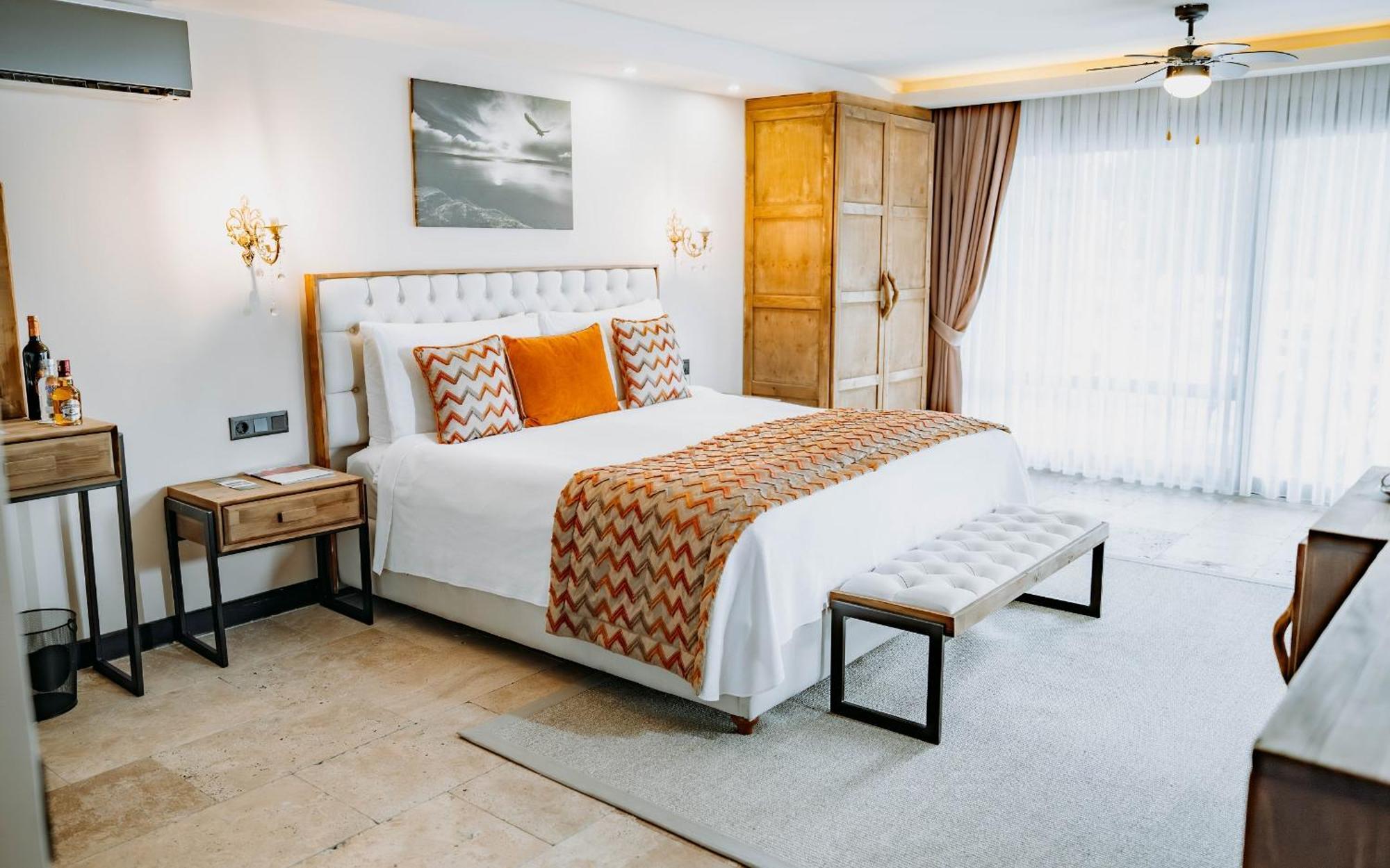 Doors Urla Hotel & Bungalows Izmir Bagian luar foto