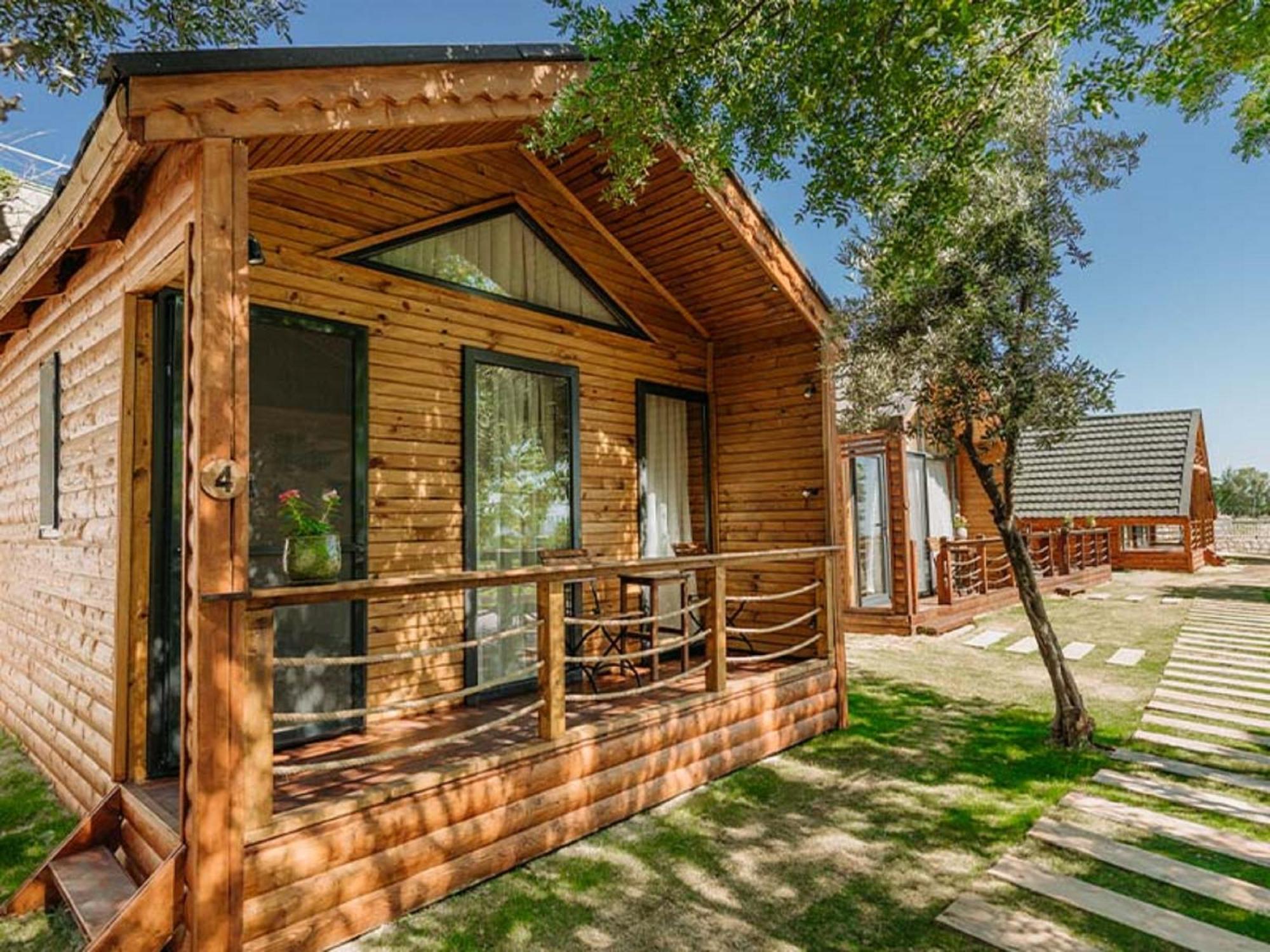 Doors Urla Hotel & Bungalows Izmir Bagian luar foto